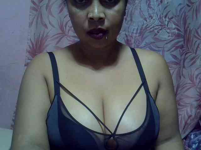 bigass-tits webcam