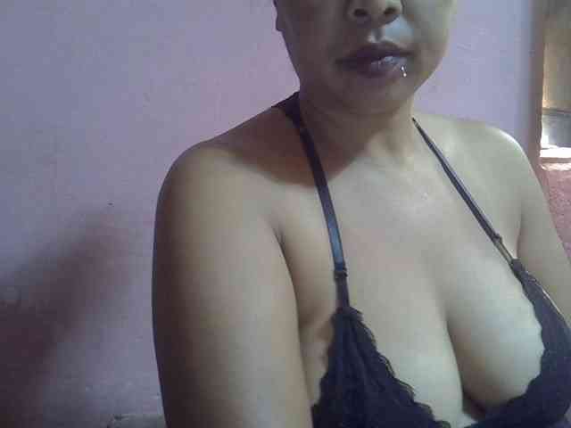 bigass-tits webcam