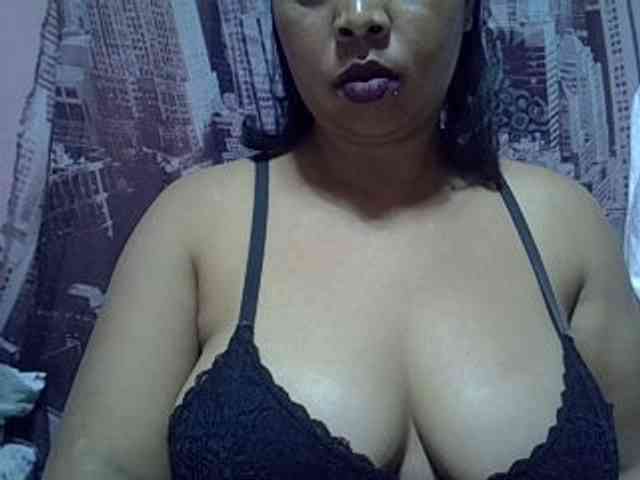 bigass-tits bigass-tits