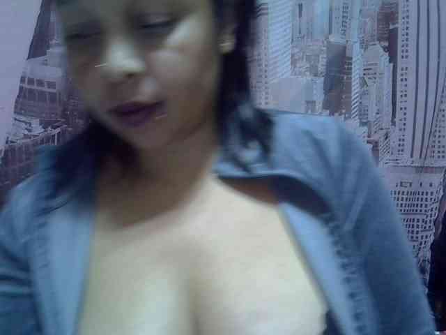 bigass-tits webcam