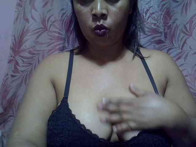 bigass-tits webcam