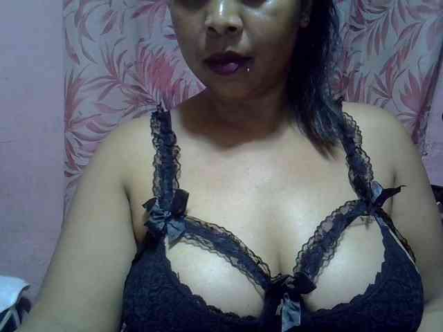 bigass-tits webcam
