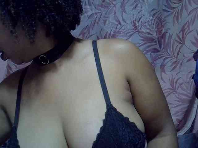 bigass-tits webcam