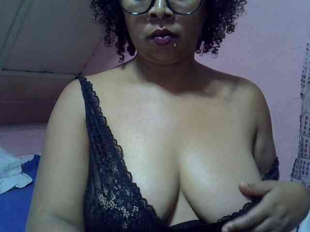 bigass-tits bigass-tits