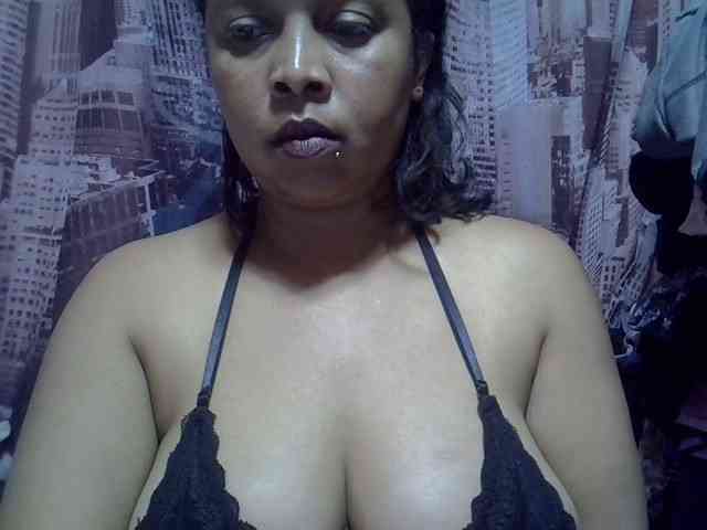 bigass-tits webcam