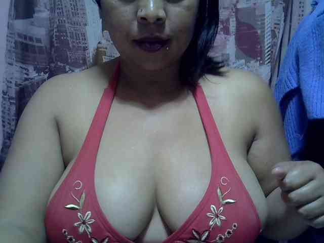 bigass-tits webcam