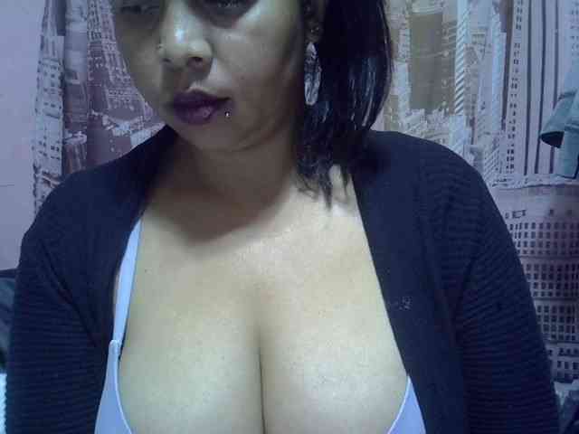 bigass-tits webcam