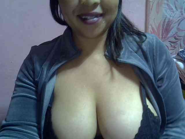 bigass-tits webcam