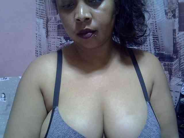 bigass-tits webcam