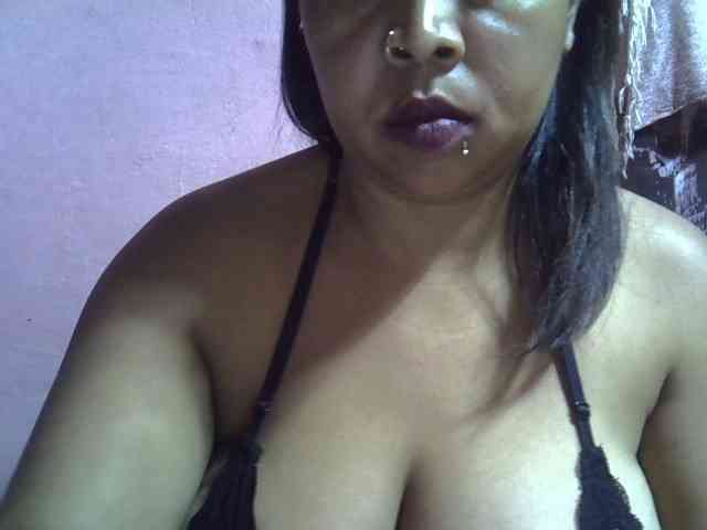 bigass-tits webcam