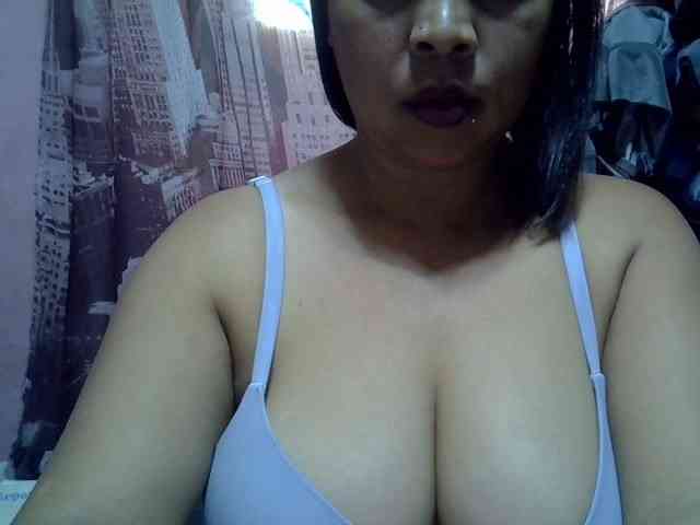 bigass-tits webcam