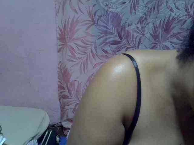 bigass-tits webcam