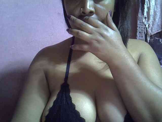 bigass-tits webcam