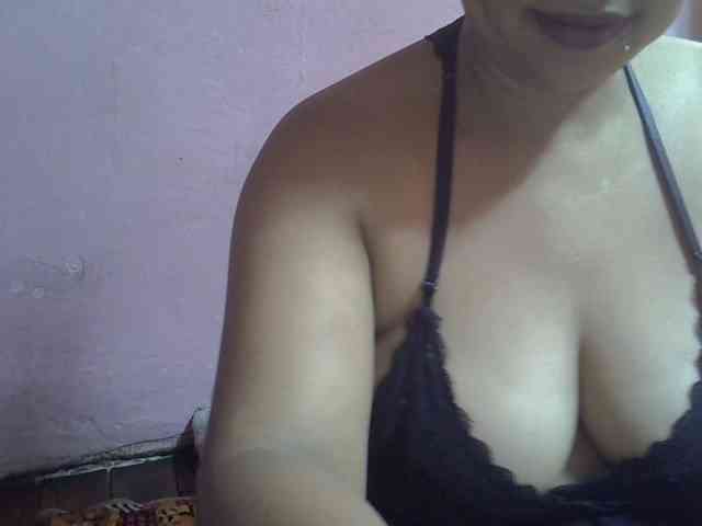 bigass-tits webcam