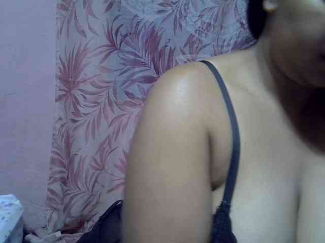 bigass-tits webcam