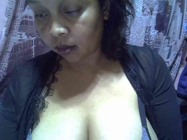 bigass-tits webcam