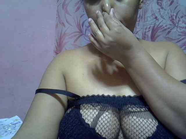 bigass-tits webcam
