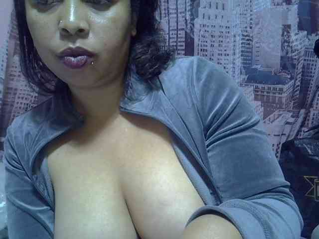 bigass-tits webcam