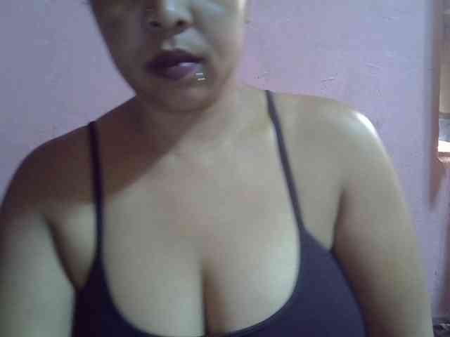 bigass-tits webcam
