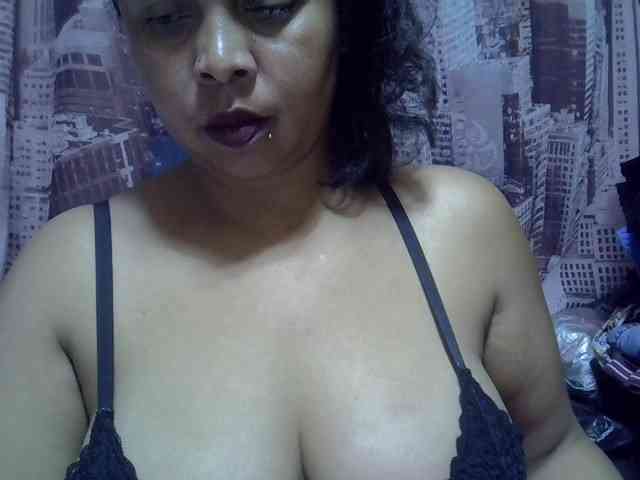 bigass-tits webcam
