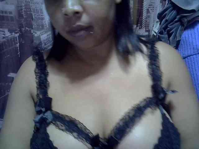 bigass-tits webcam