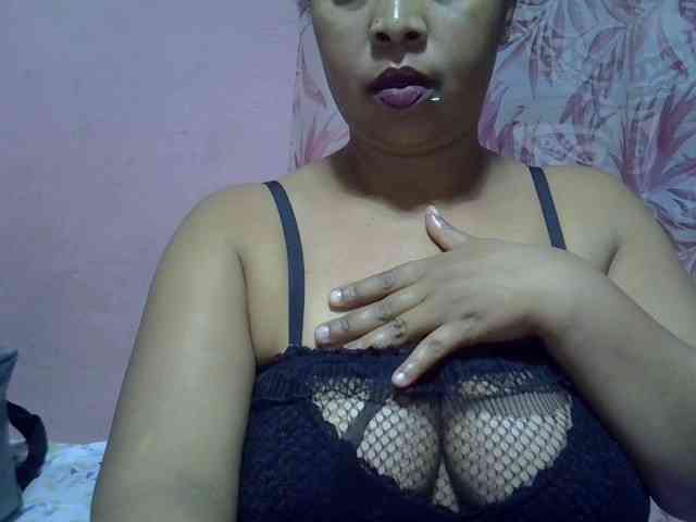 bigass-tits webcam