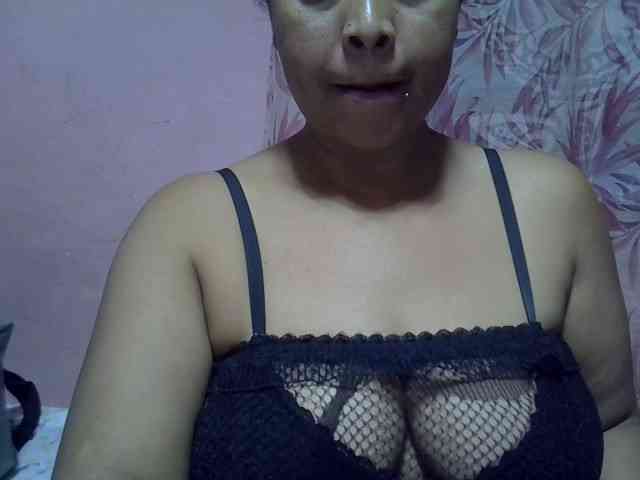 bigass-tits webcam