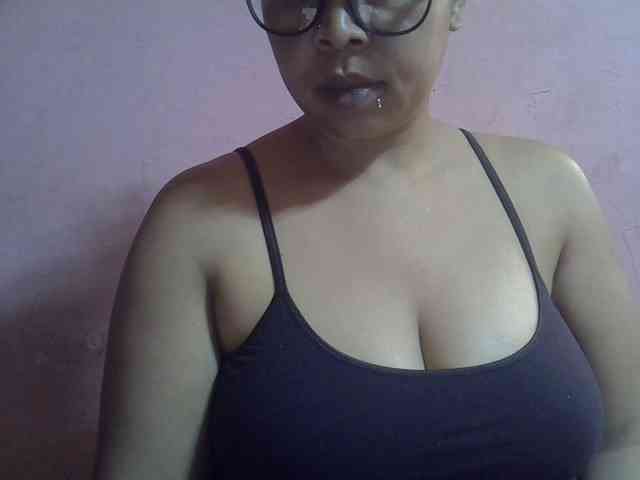 bigass-tits webcam
