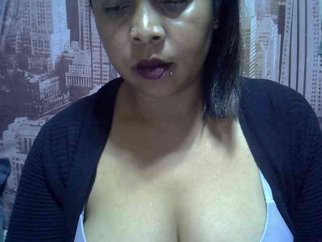 bigass-tits webcam