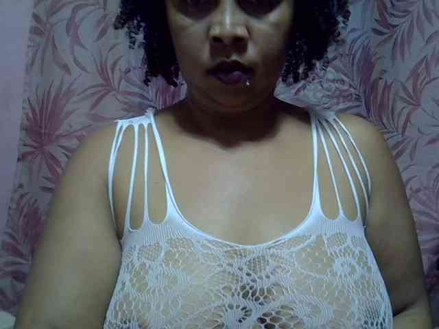 bigass-tits webcam