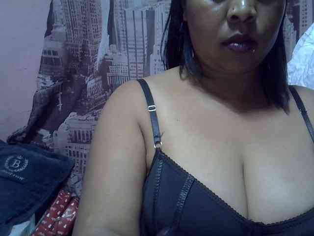 bigass-tits webcam