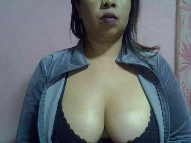 bigass-tits bigass-tits