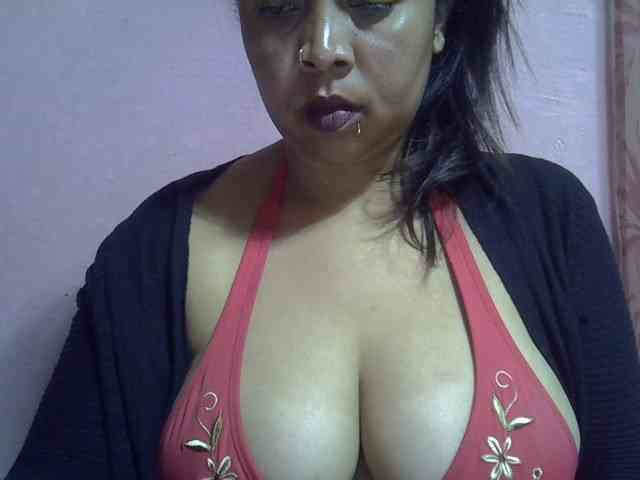 bigass-tits webcam