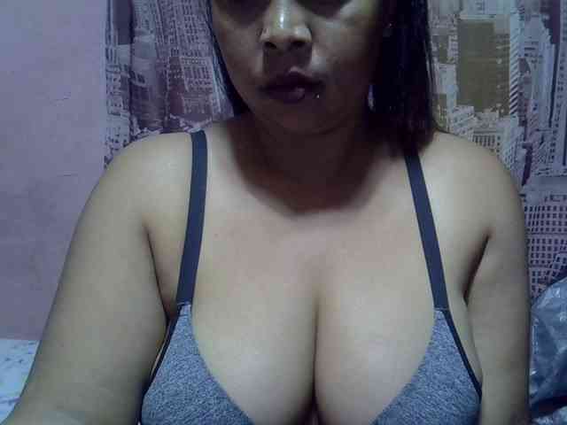 bigass-tits webcam