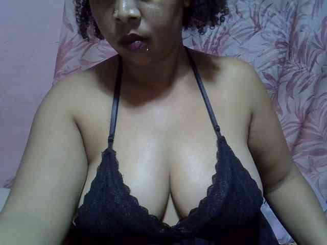 bigass-tits webcam