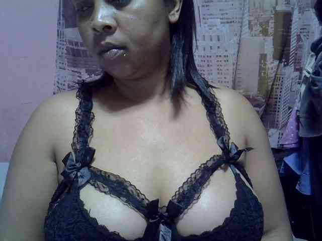 bigass-tits webcam
