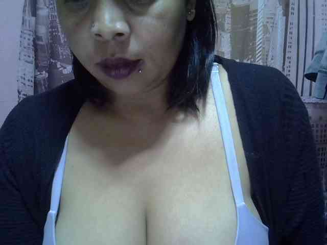 bigass-tits bigass-tits