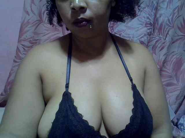 bigass-tits webcam