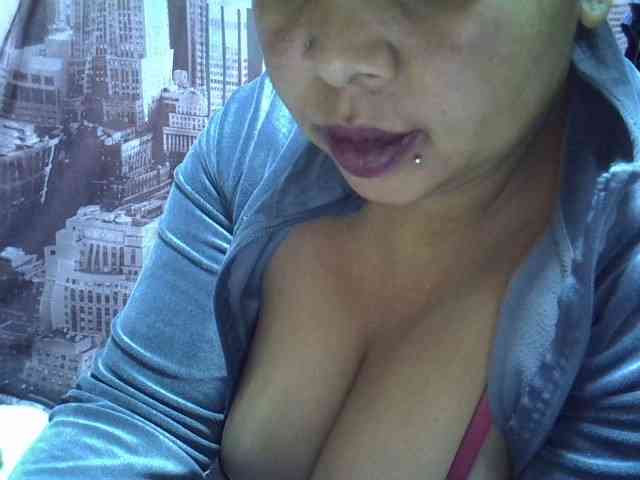 bigass-tits webcam