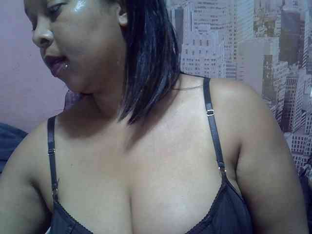 bigass-tits webcam