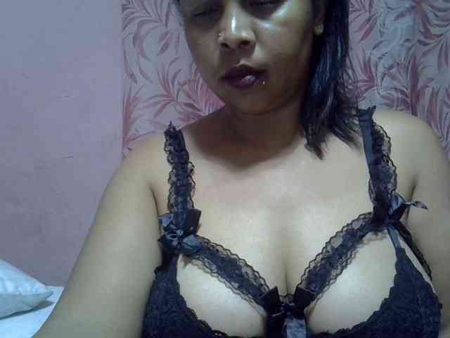 bigass-tits webcam