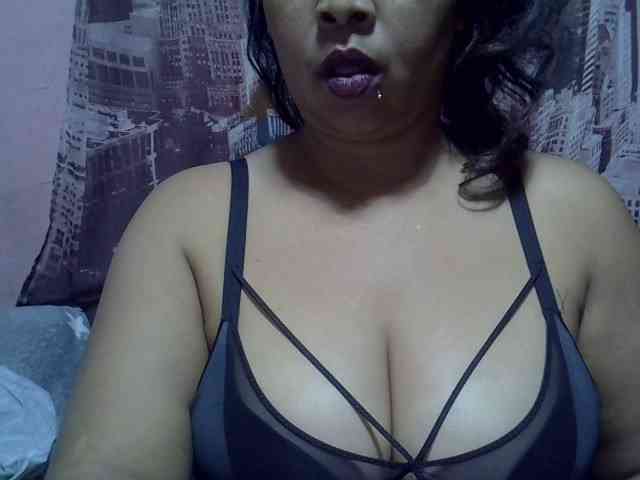 bigass-tits webcam
