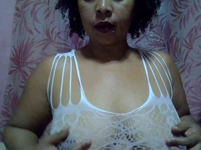 bigass-tits webcam
