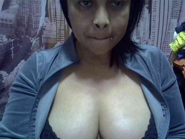 bigass-tits webcam