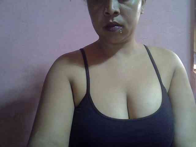 bigass-tits webcam