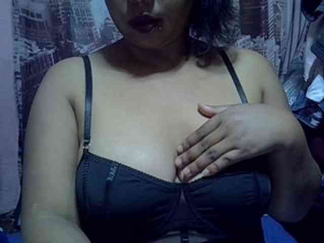 bigass-tits webcam