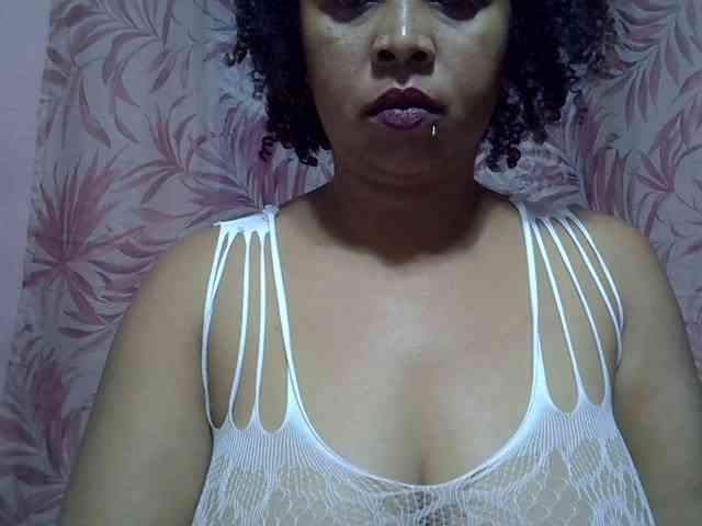 bigass-tits webcam
