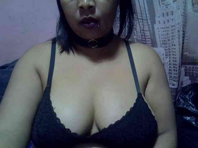 bigass-tits webcam