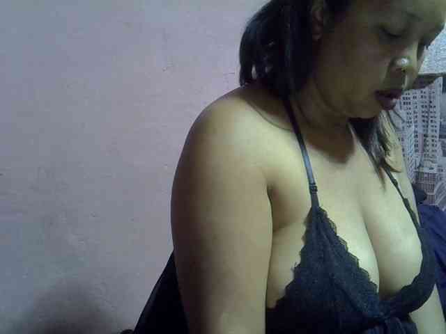 bigass-tits bigass-tits