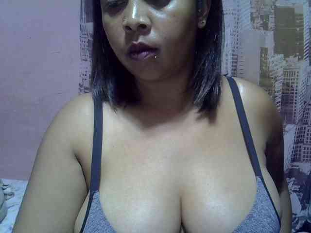 bigass-tits webcam